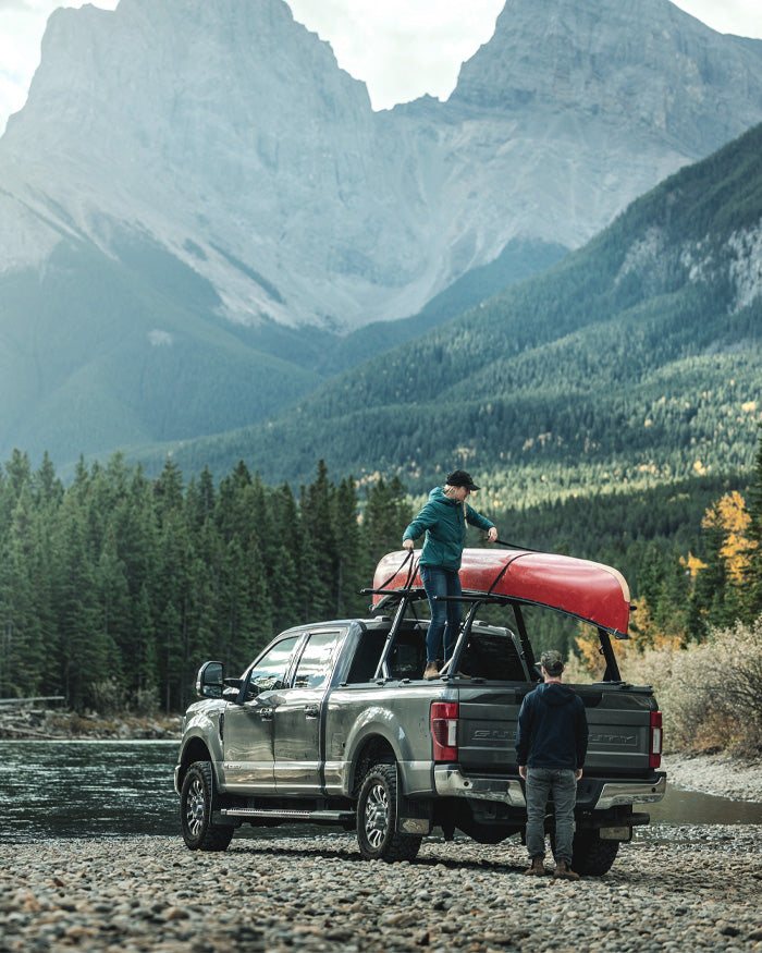 Ford Super Duty Heavy Duty Tonneau Cover Canoe