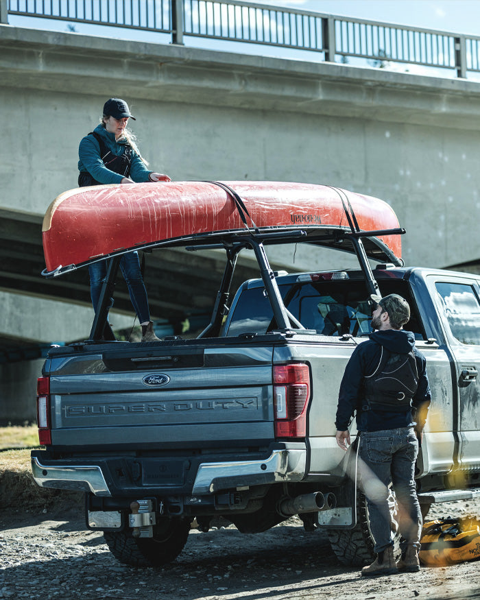 Ford Super Duty Heavy Duty Tonneau Cover Canoe