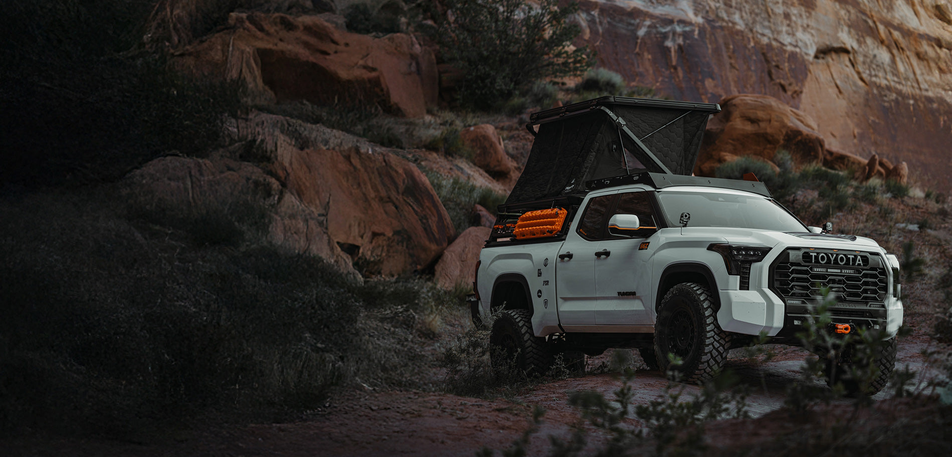 Heavy Duty, Hard Tonneau Covers | DiamondBack Covers