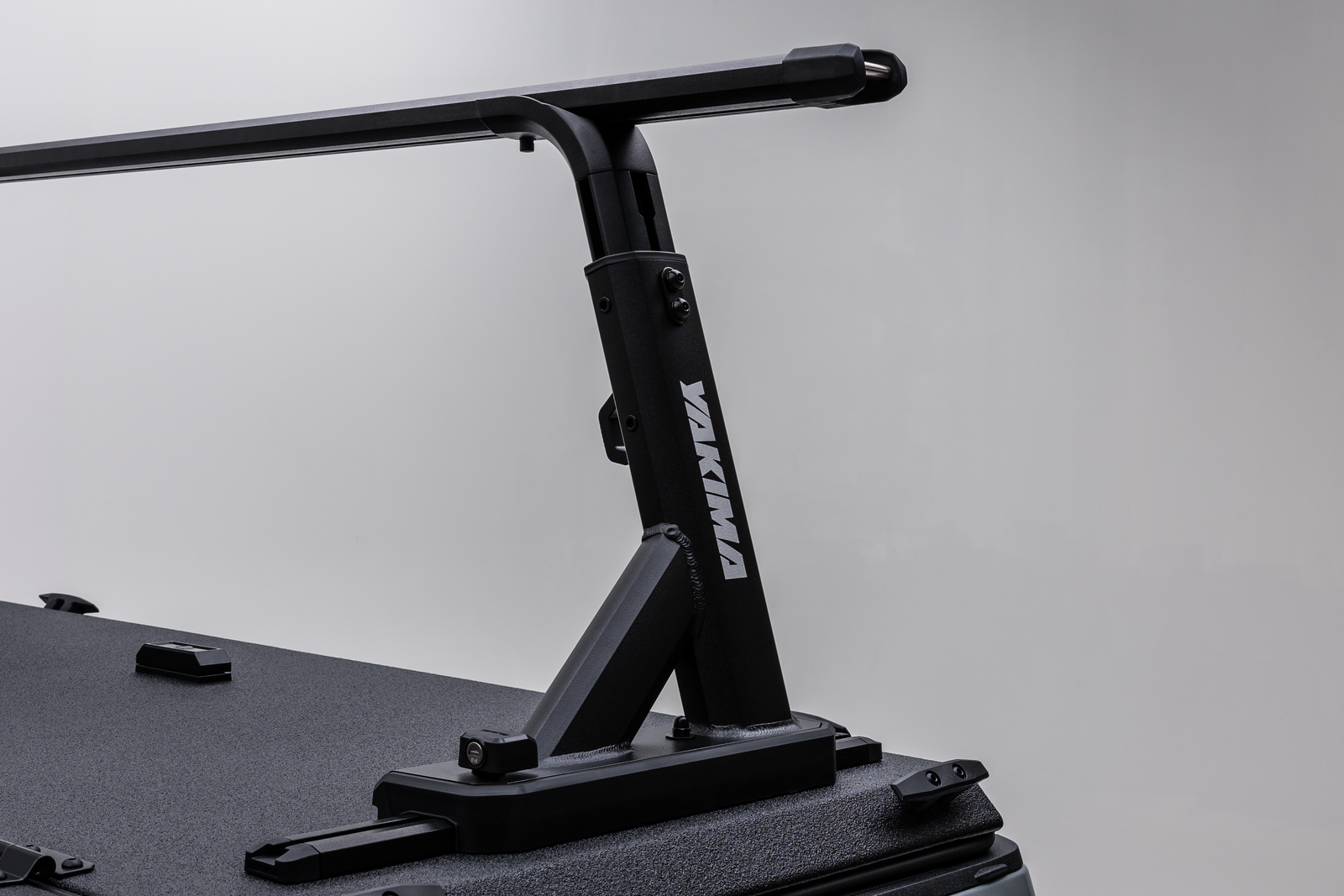 DiamondBack × Yakima OverHaul HD Rack System