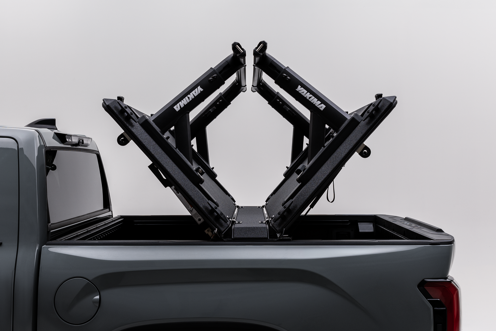 DiamondBack × Yakima OverHaul HD Rack System