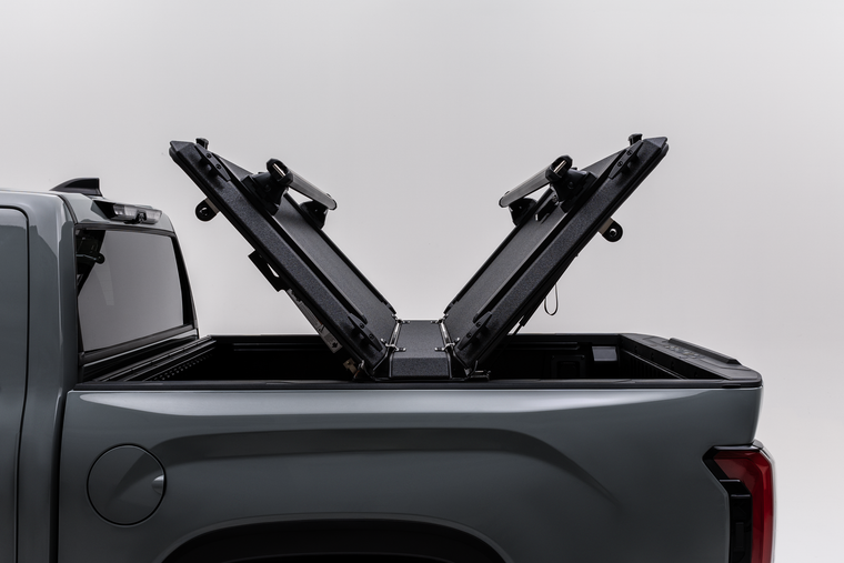 DiamondBack × Yakima SkyLine HD Rack System