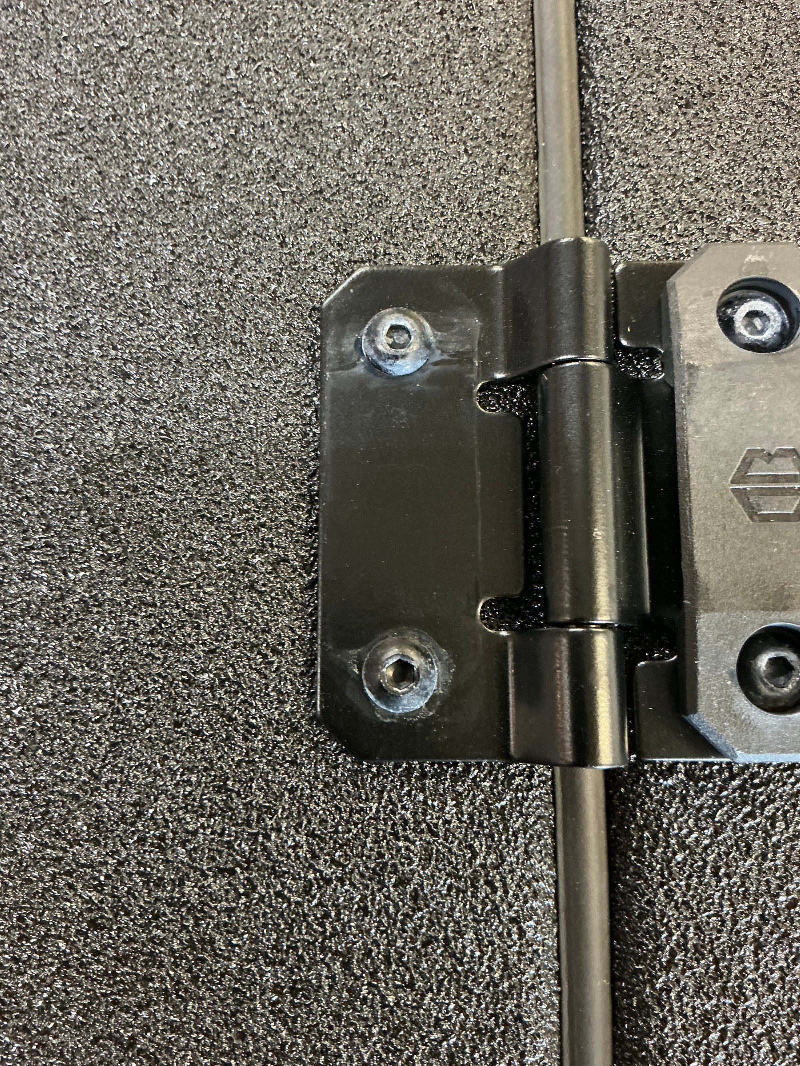 Outlet DiamondBack Switchback