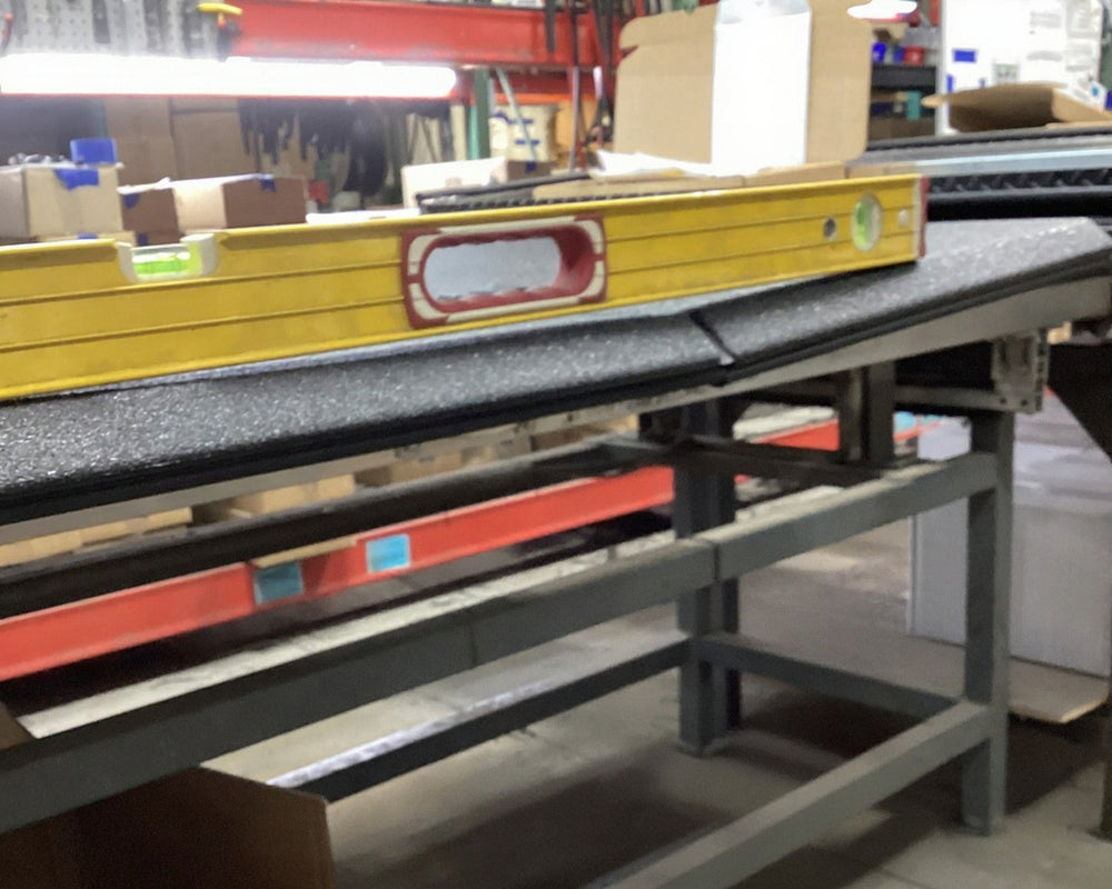 Outlet DiamondBack Switchback