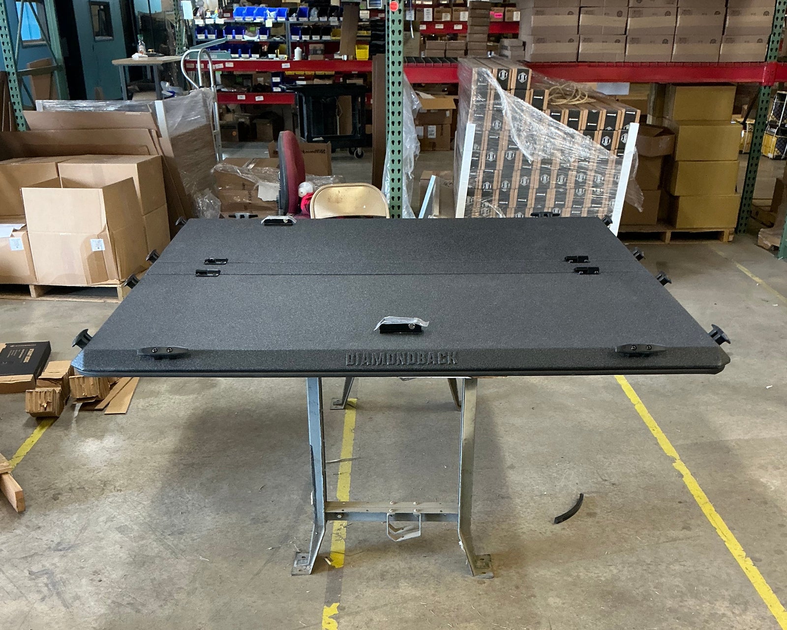 Outlet DiamondBack HD