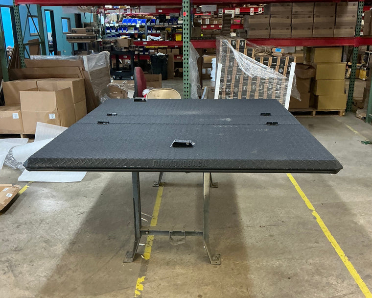 Outlet DiamondBack HD