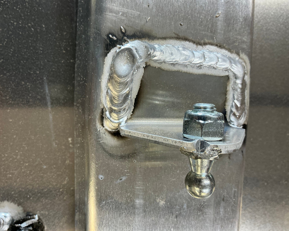 Outlet DiamondBack HD