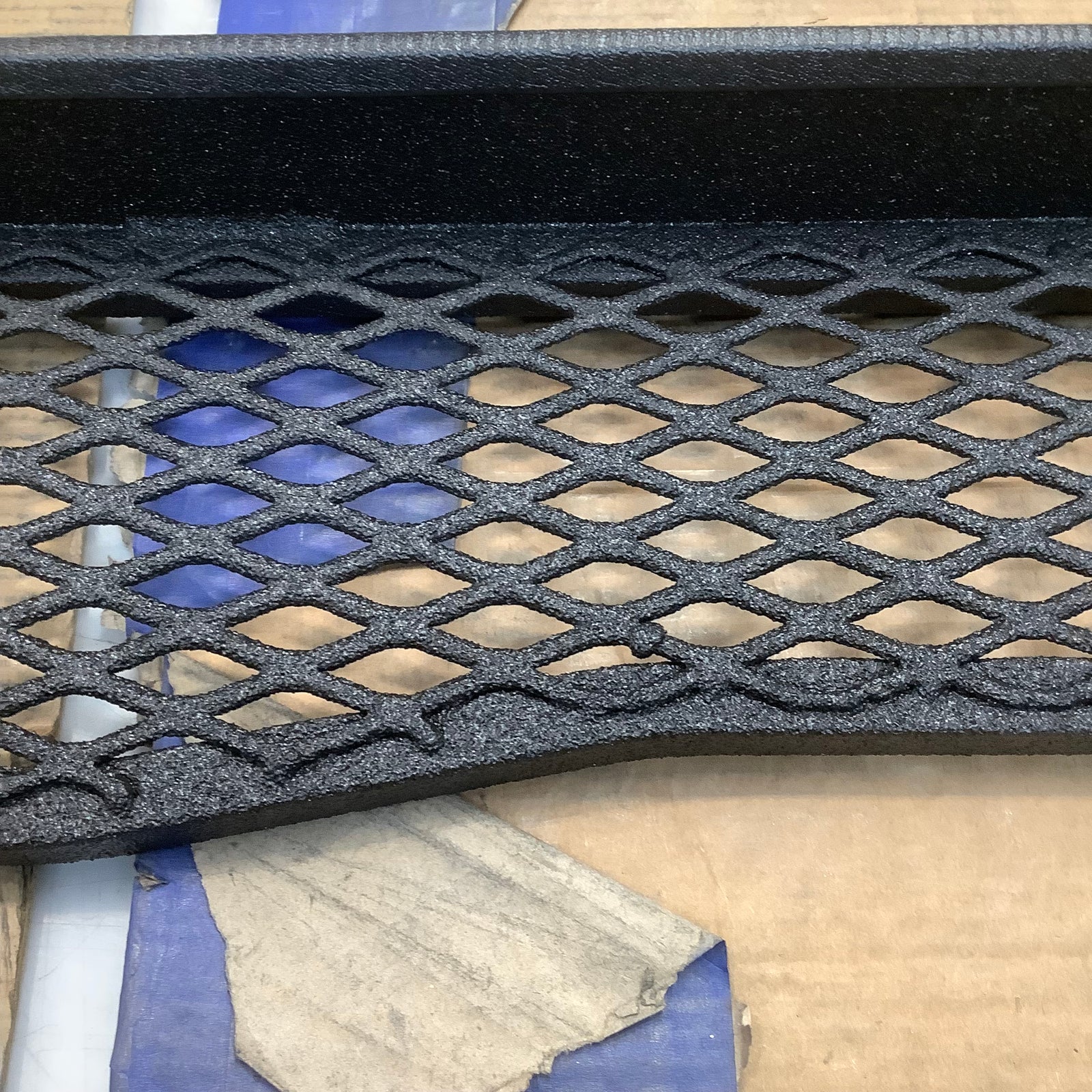 Outlet Low-Profile Cab Guard