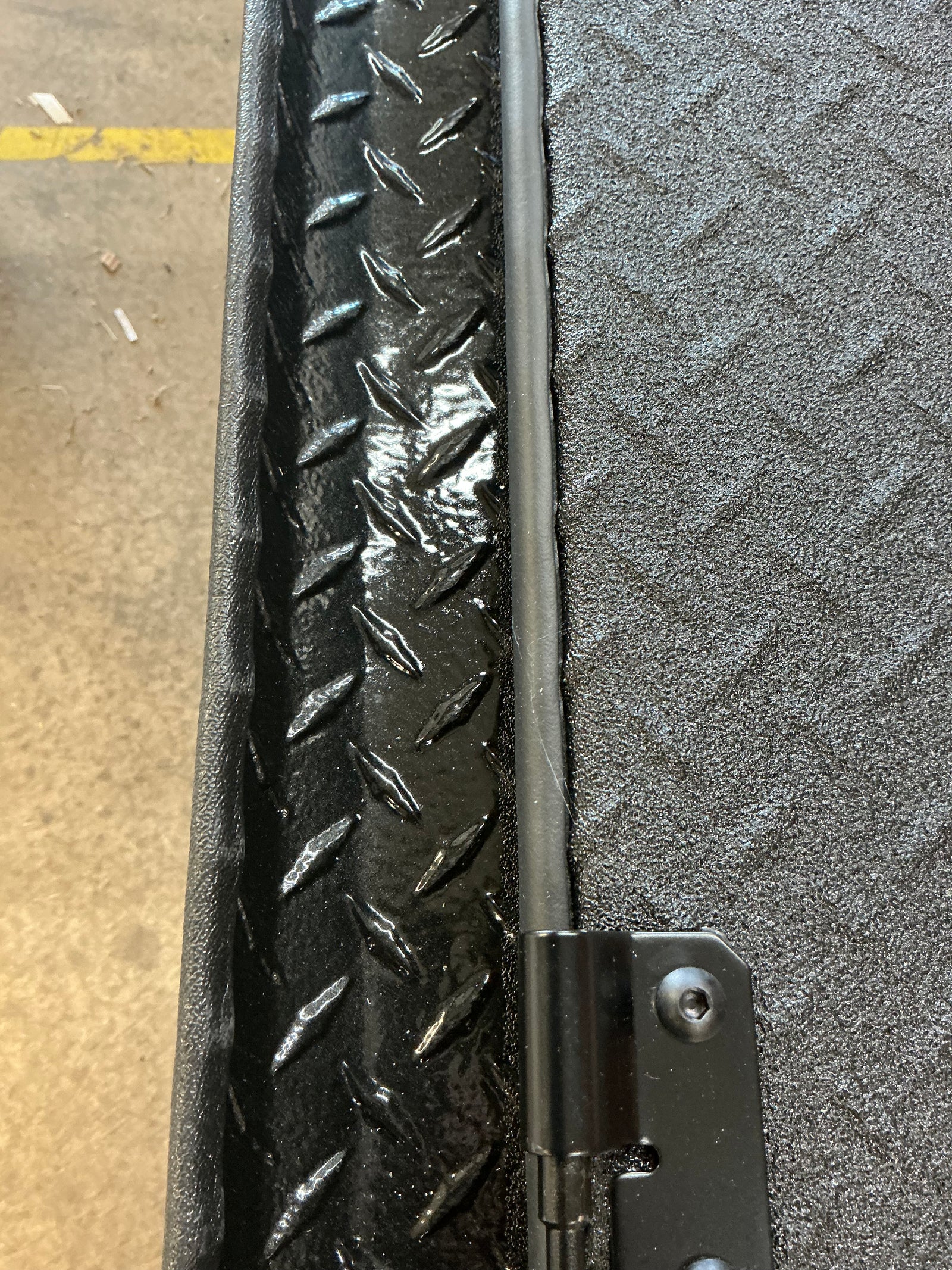 Outlet DiamondBack HD