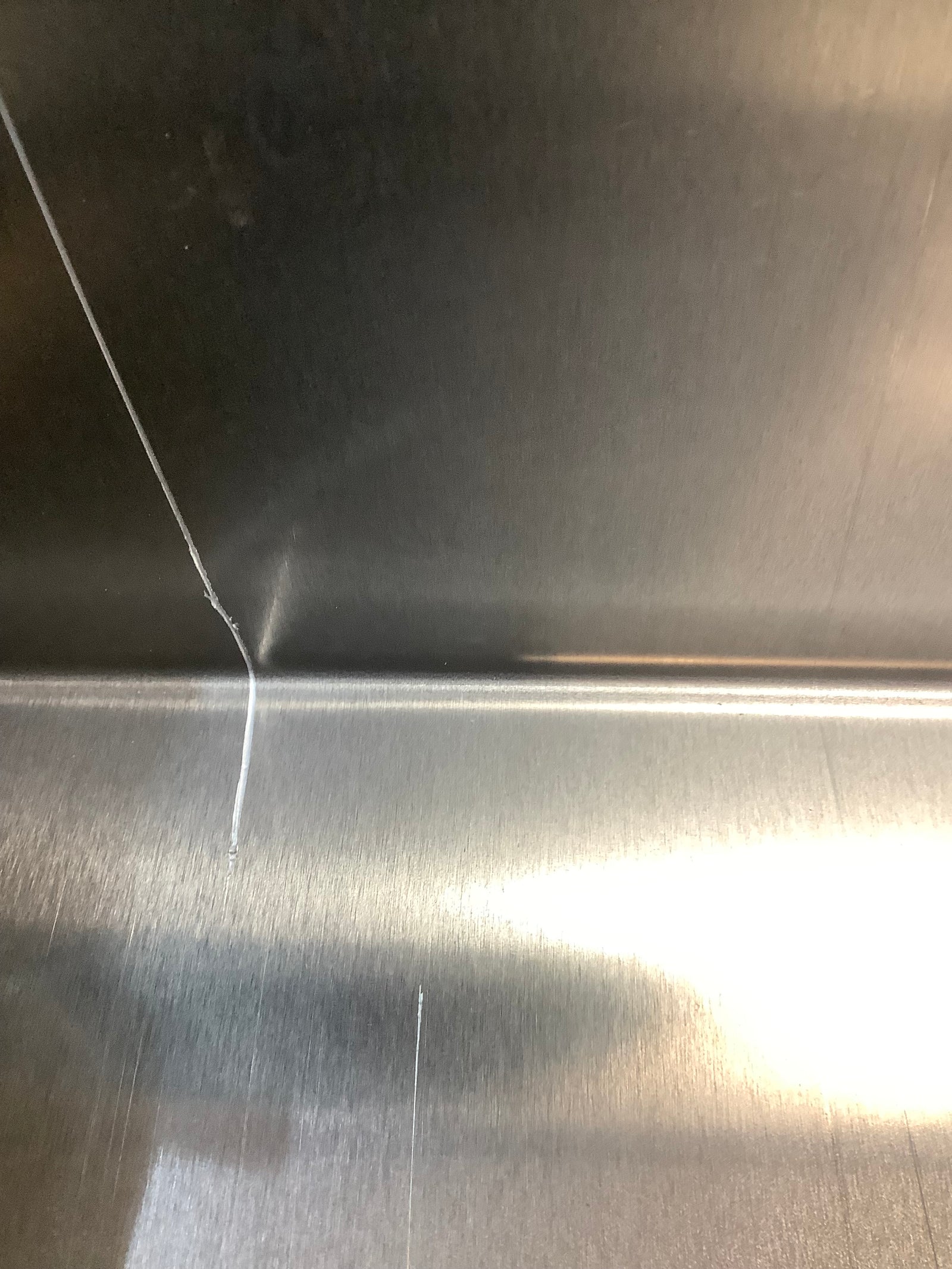 Outlet Cross Bin 13