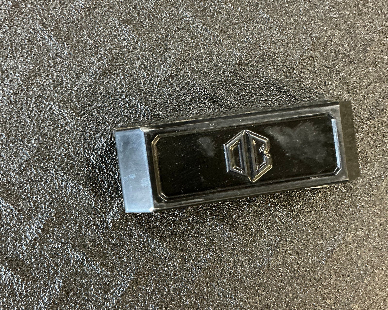 Outlet DiamondBack HD