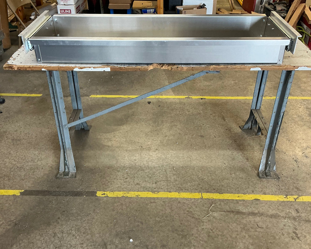 Outlet Wingman Slider Bin