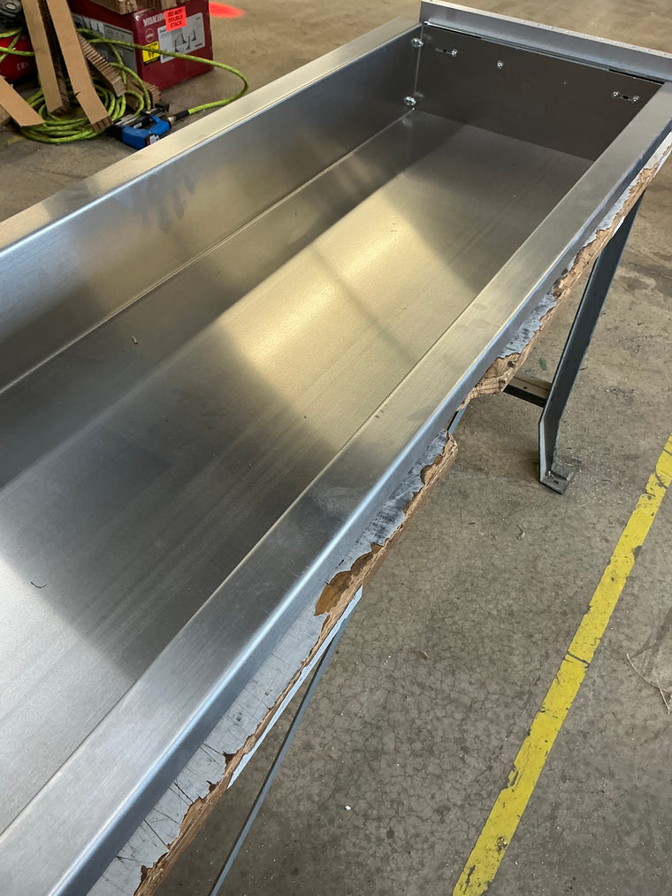 Outlet Wingman Slider Bin