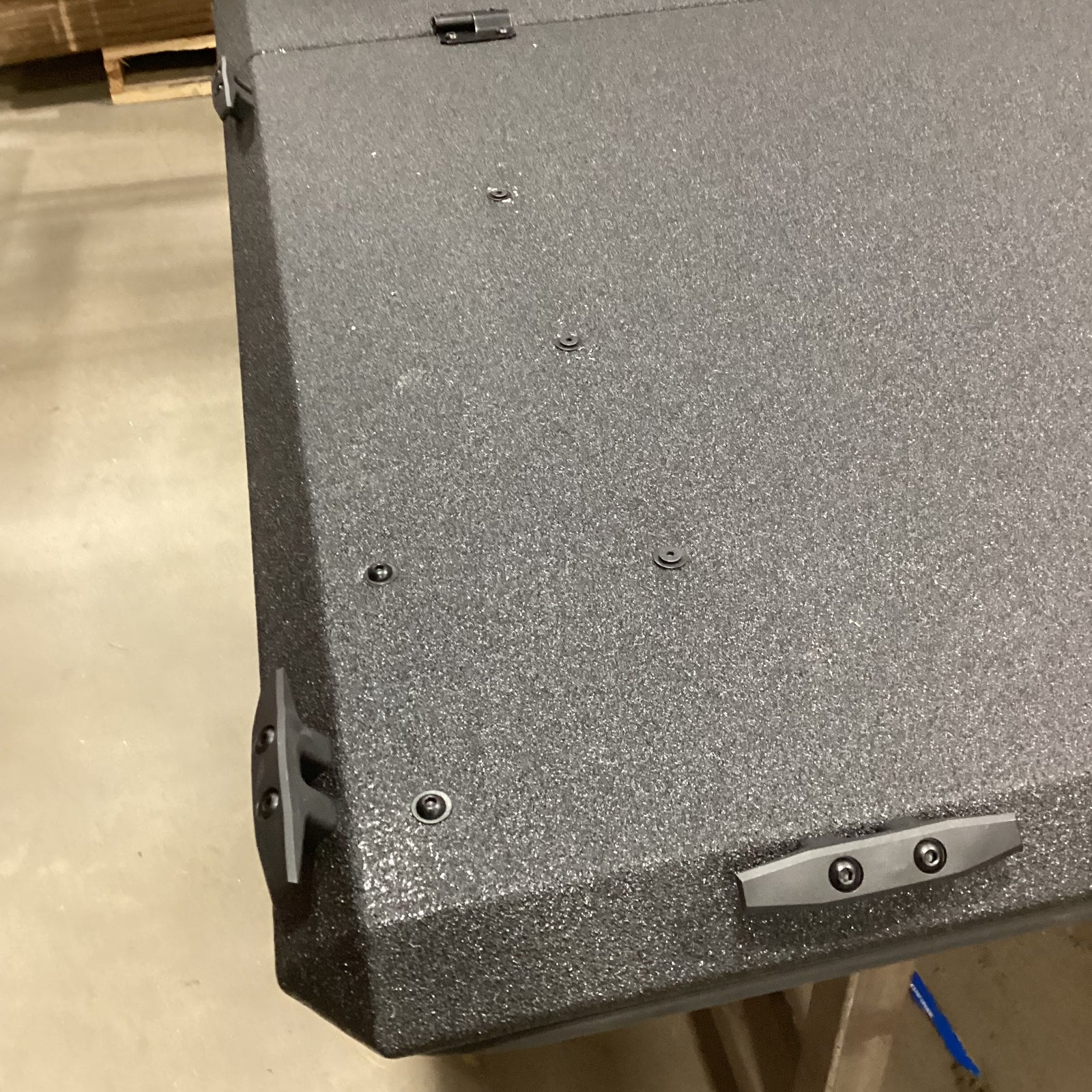 Outlet DiamondBack HD
