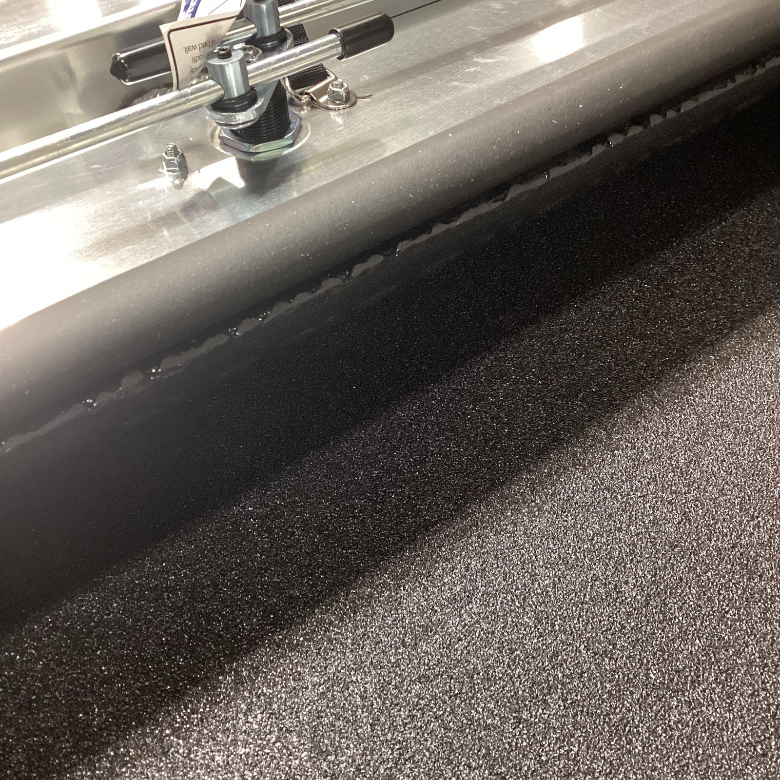 Outlet DiamondBack HD