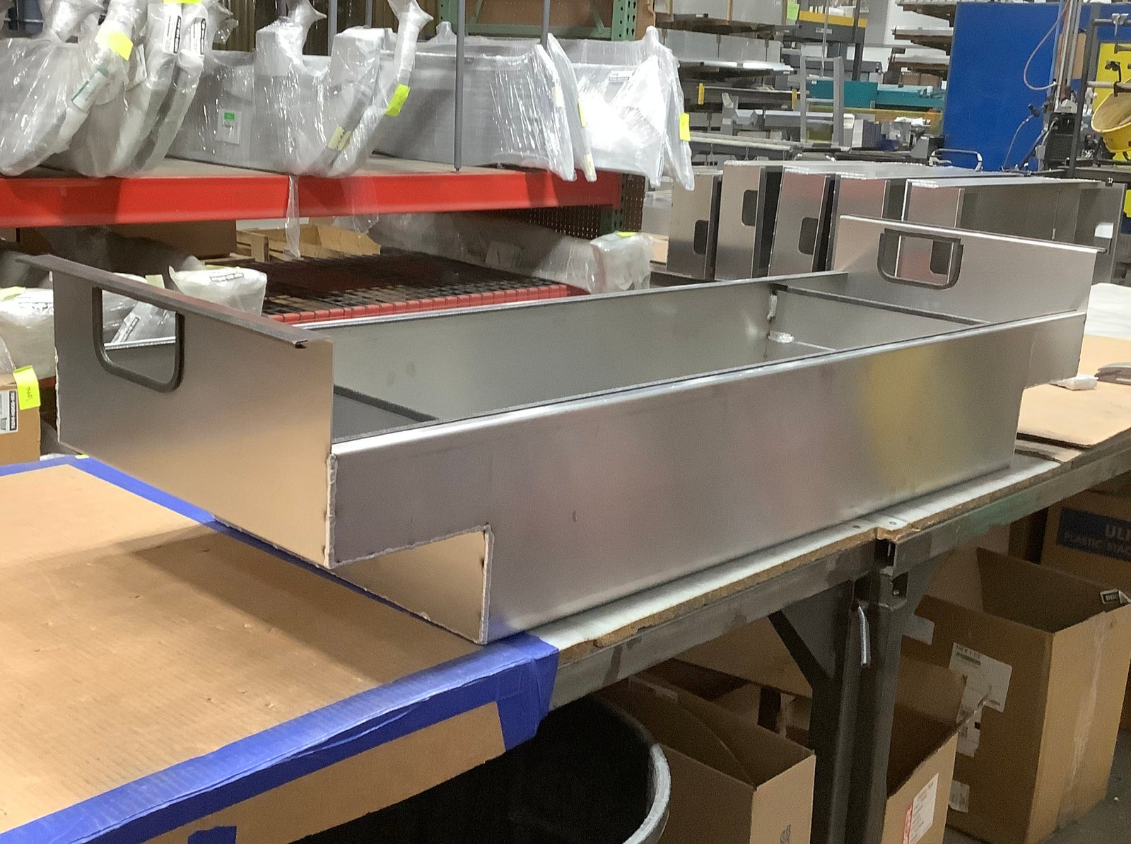 Outlet Cross Bin 13