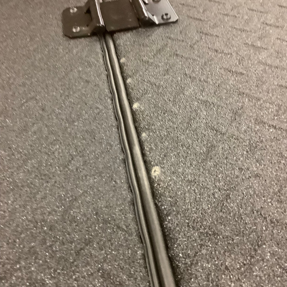 Outlet DiamondBack Switchback