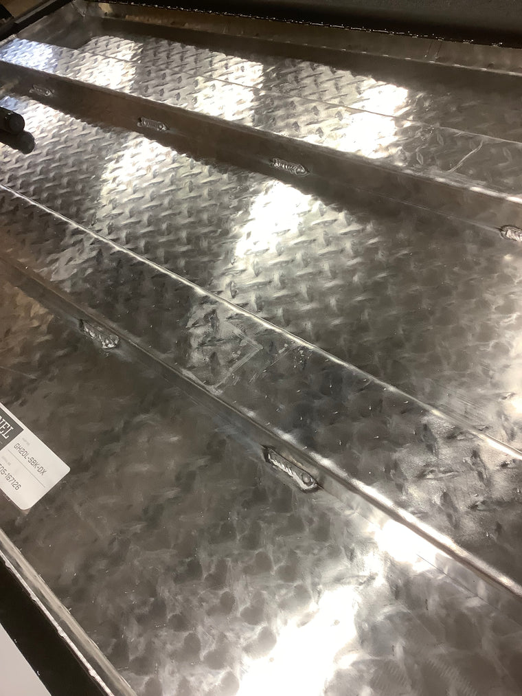 Outlet DiamondBack Switchback