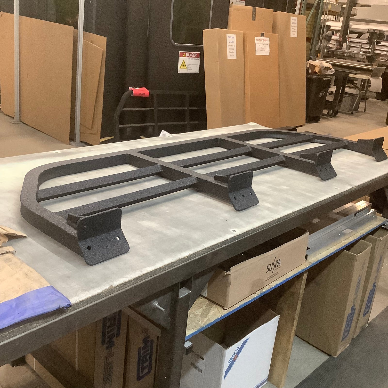 Outlet Headache Rack