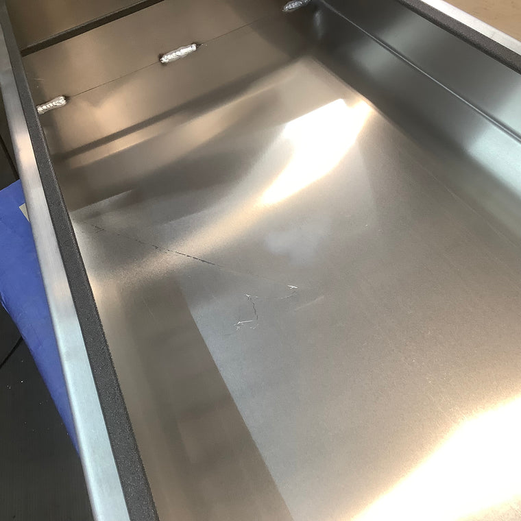 Outlet Cross Bin 8