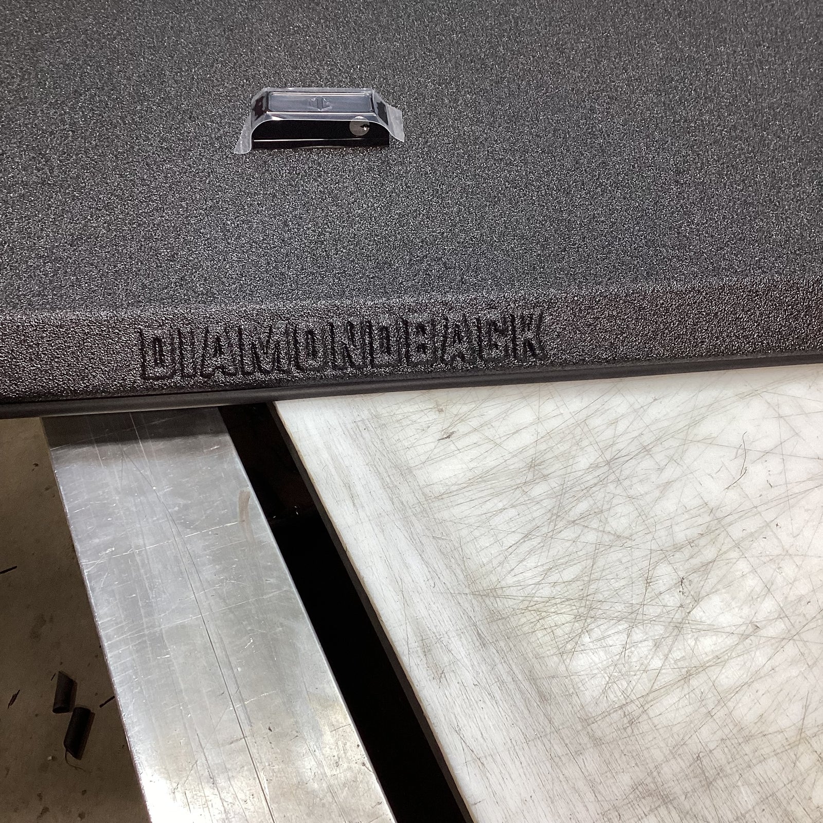 Outlet DiamondBack HD