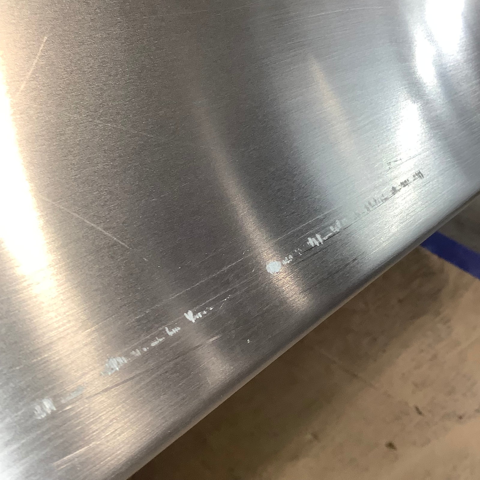 Outlet Cross Bin 13