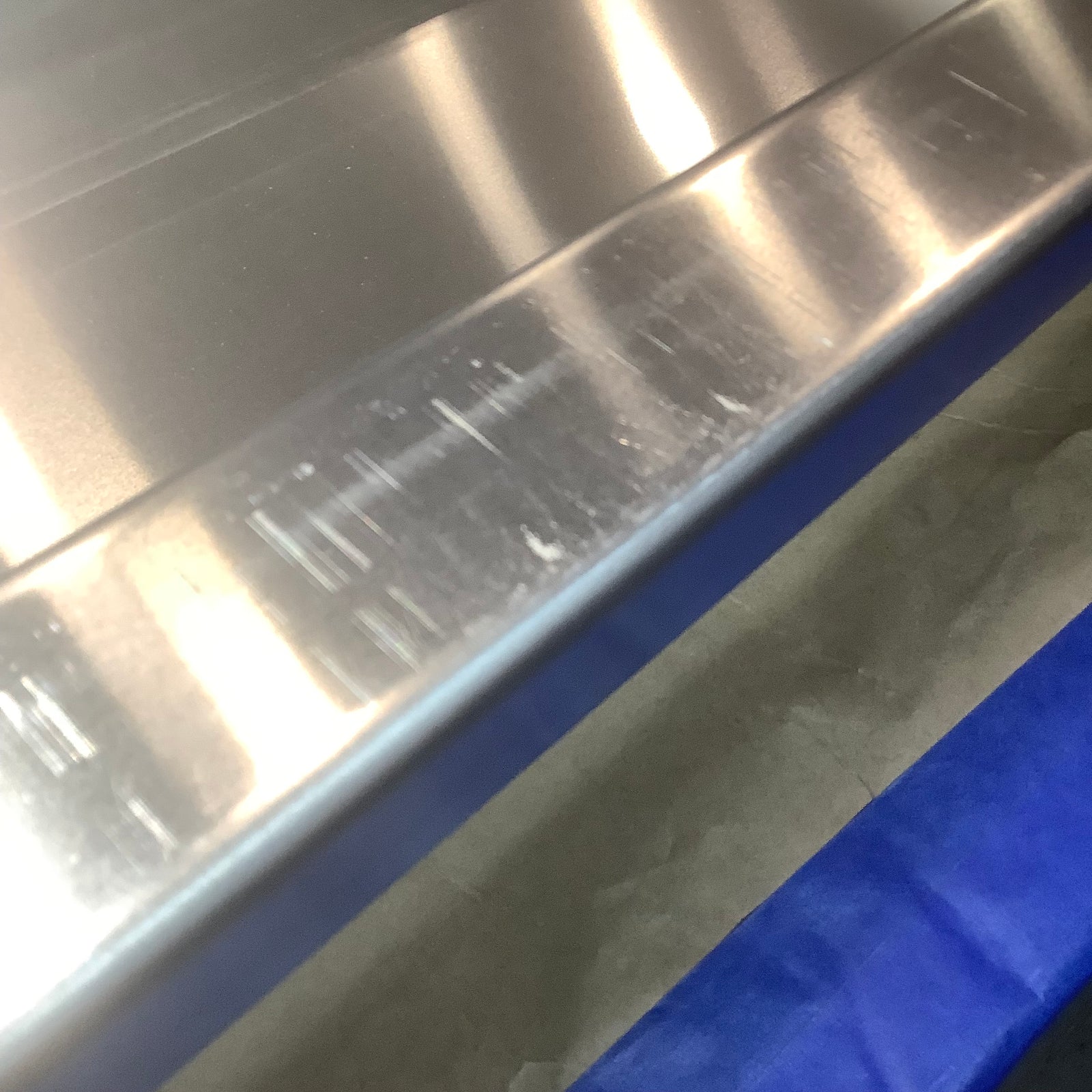 Outlet Wingman Slider Bin