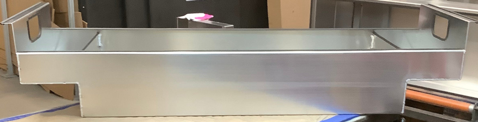 Outlet Cross Bin 13