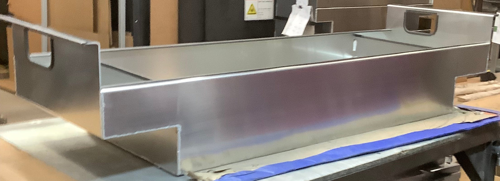 Outlet Cross Bin 13