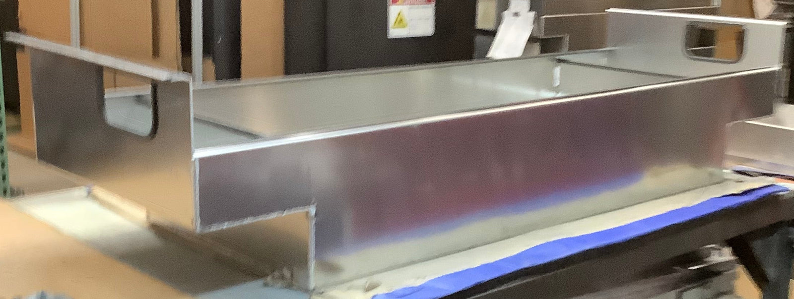 Outlet Cross Bin 13