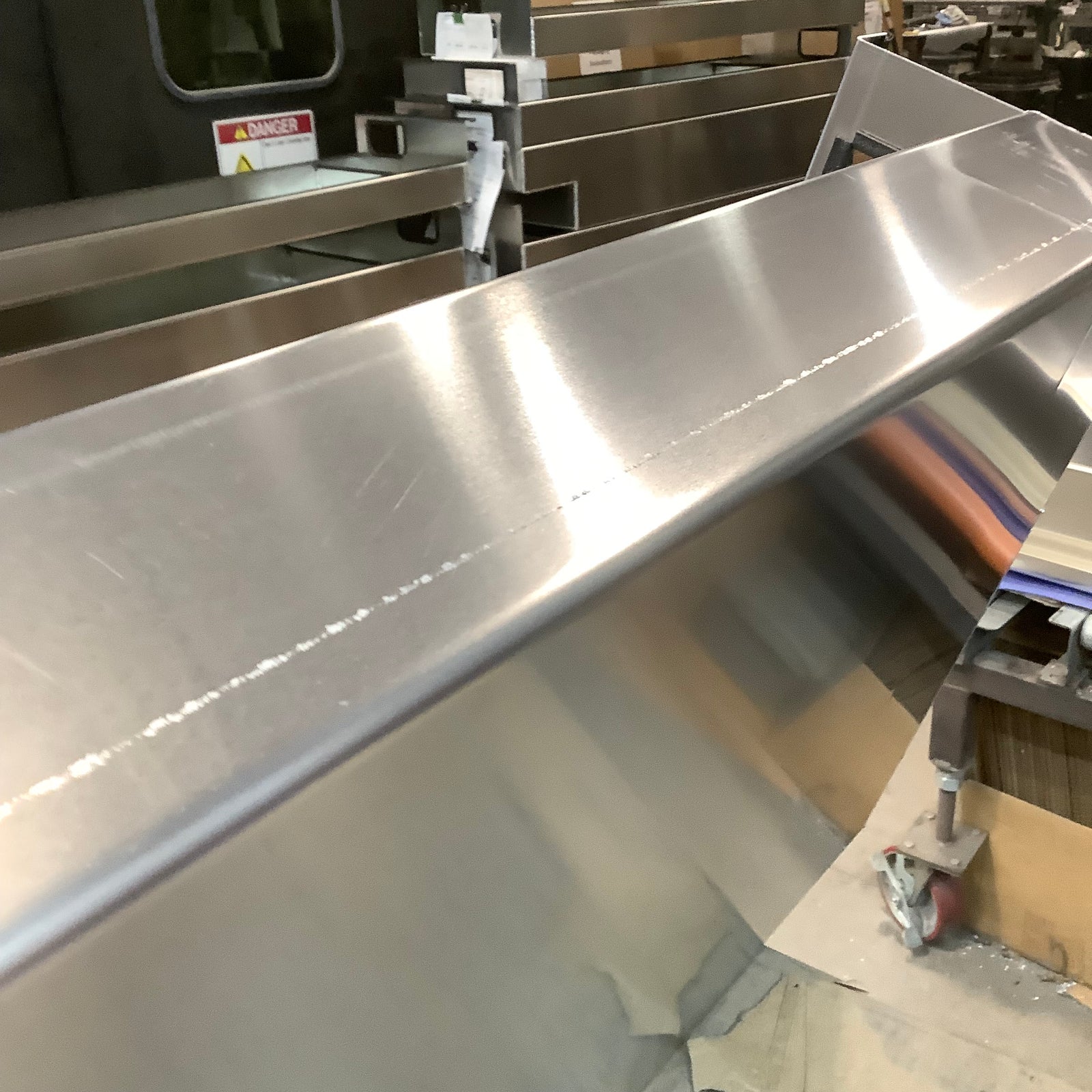Outlet Cross Bin 8