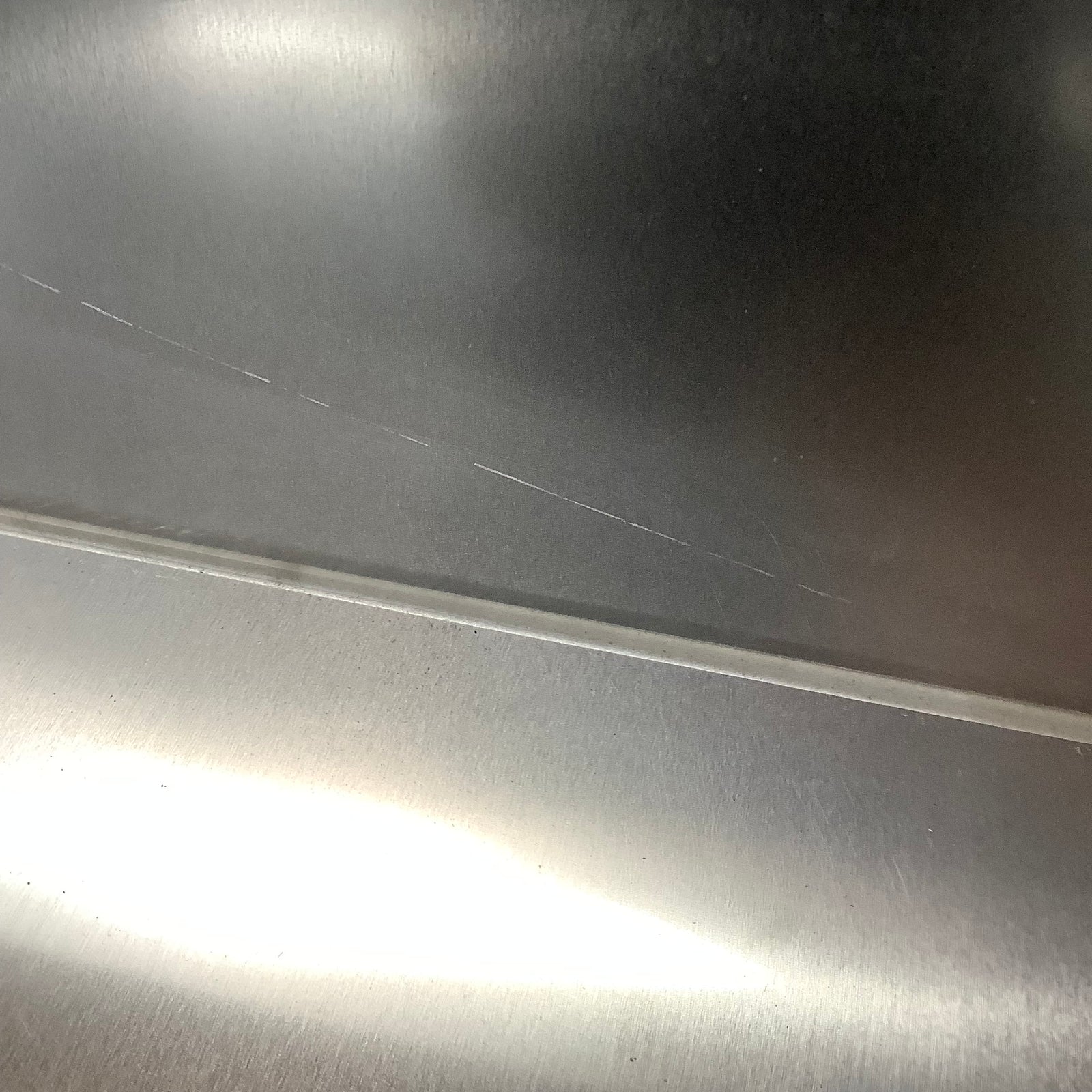 Outlet Wingman Slider Bin