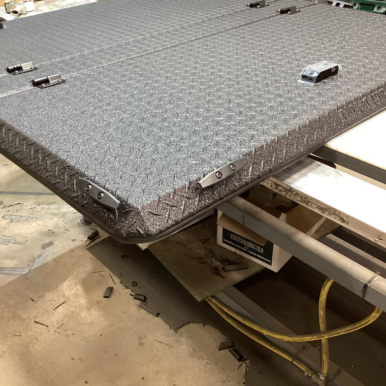 Outlet DiamondBack HD