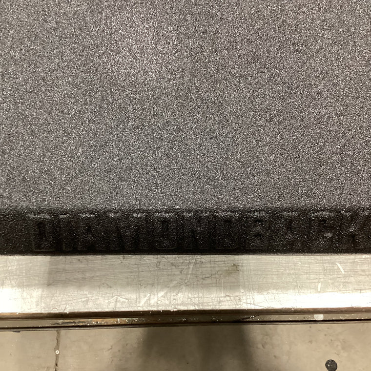 Outlet DiamondBack Switchback