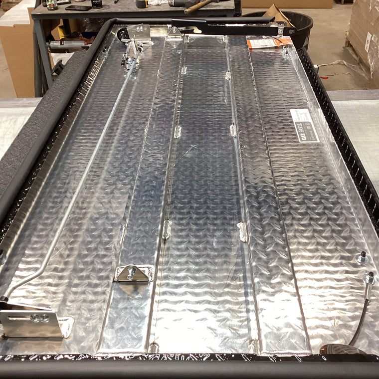 Outlet DiamondBack HD