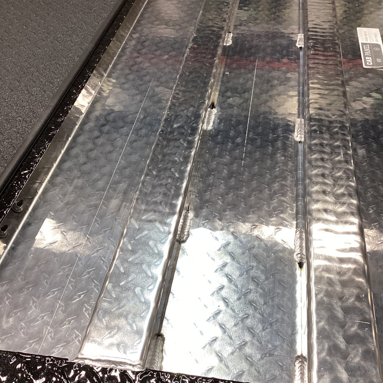 Outlet DiamondBack Switchback