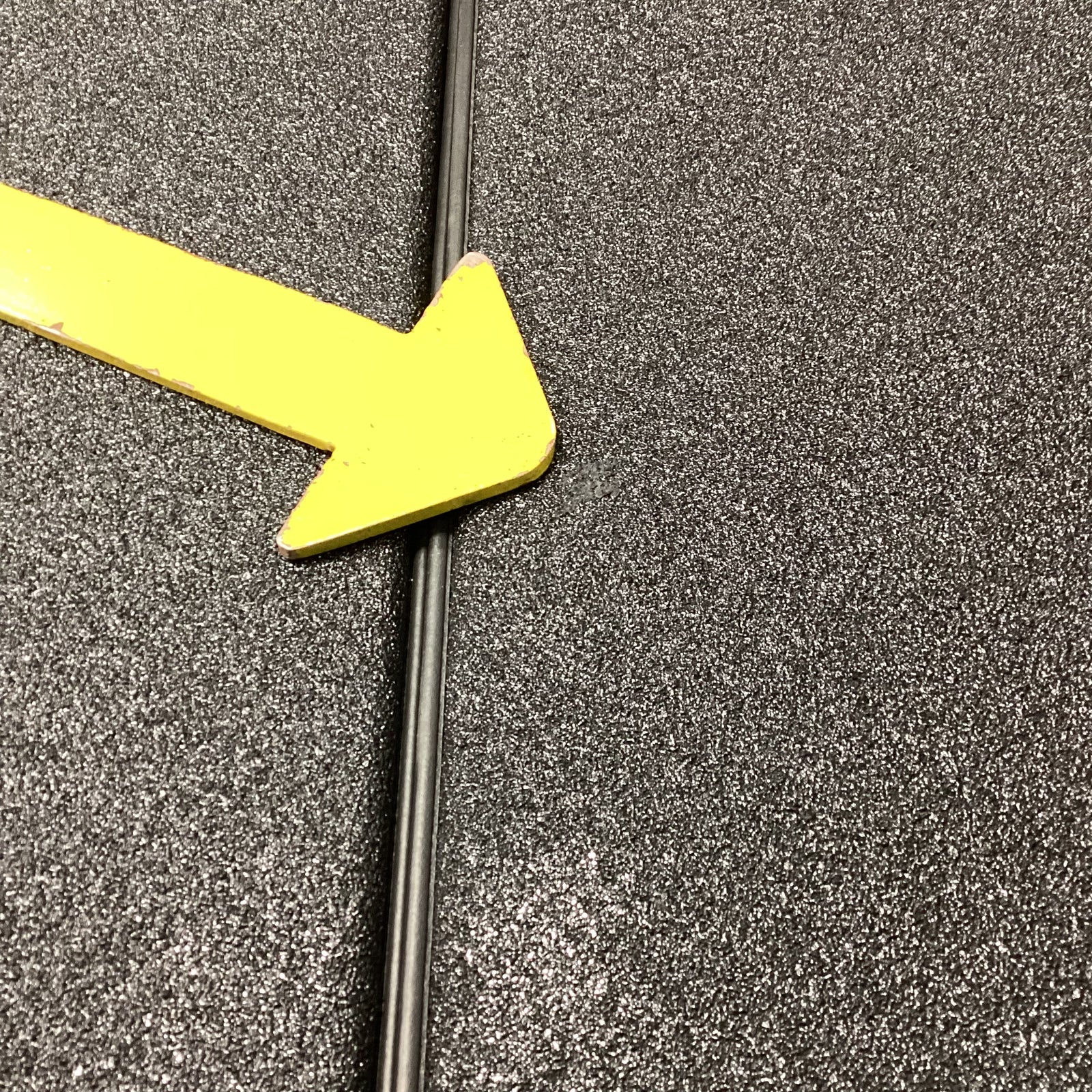 Outlet DiamondBack Switchback