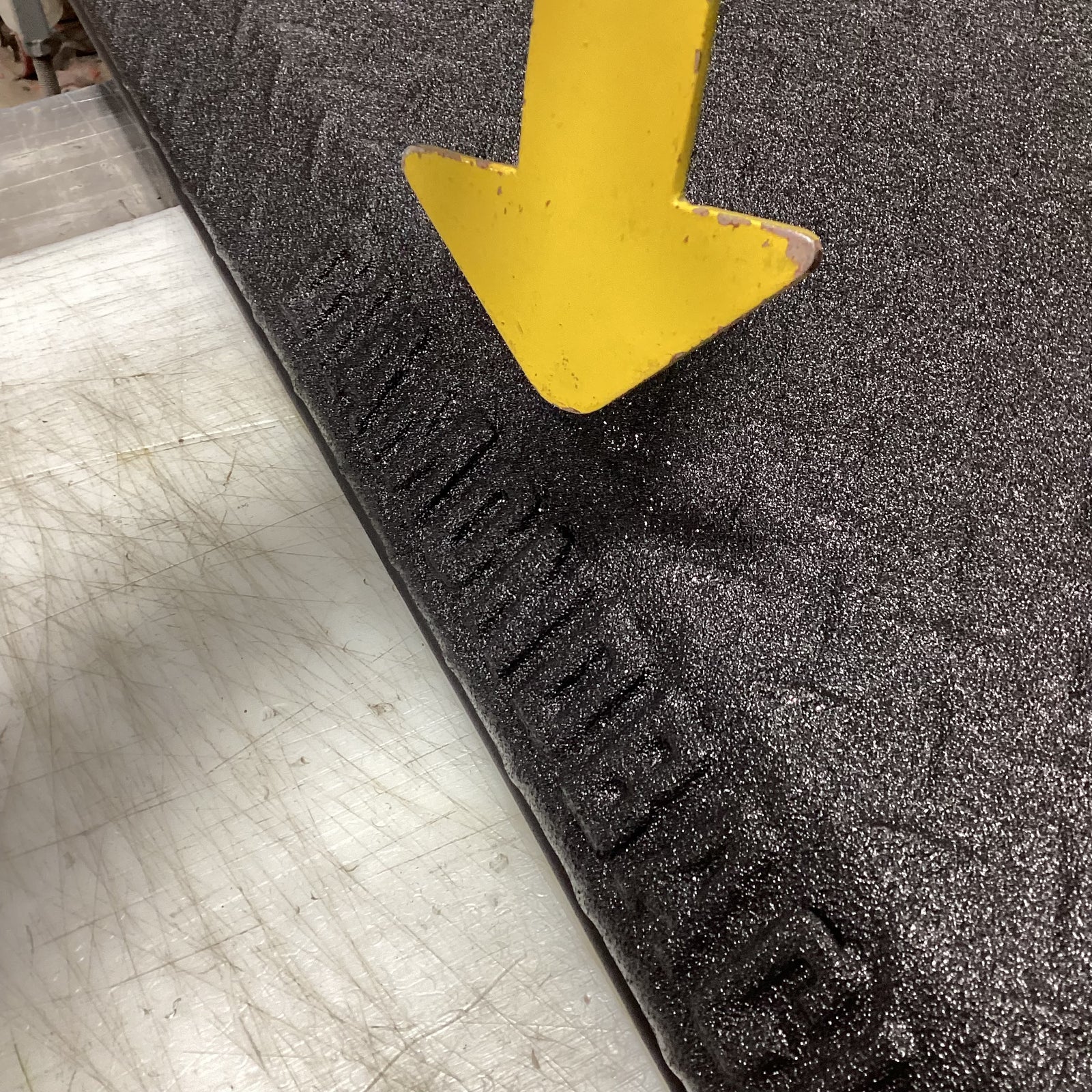 Outlet DiamondBack HD