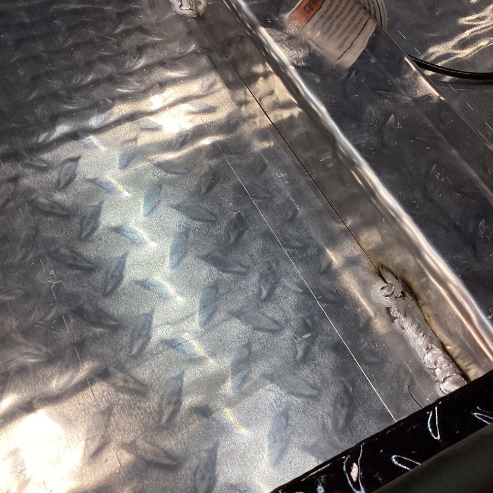 Outlet DiamondBack HD