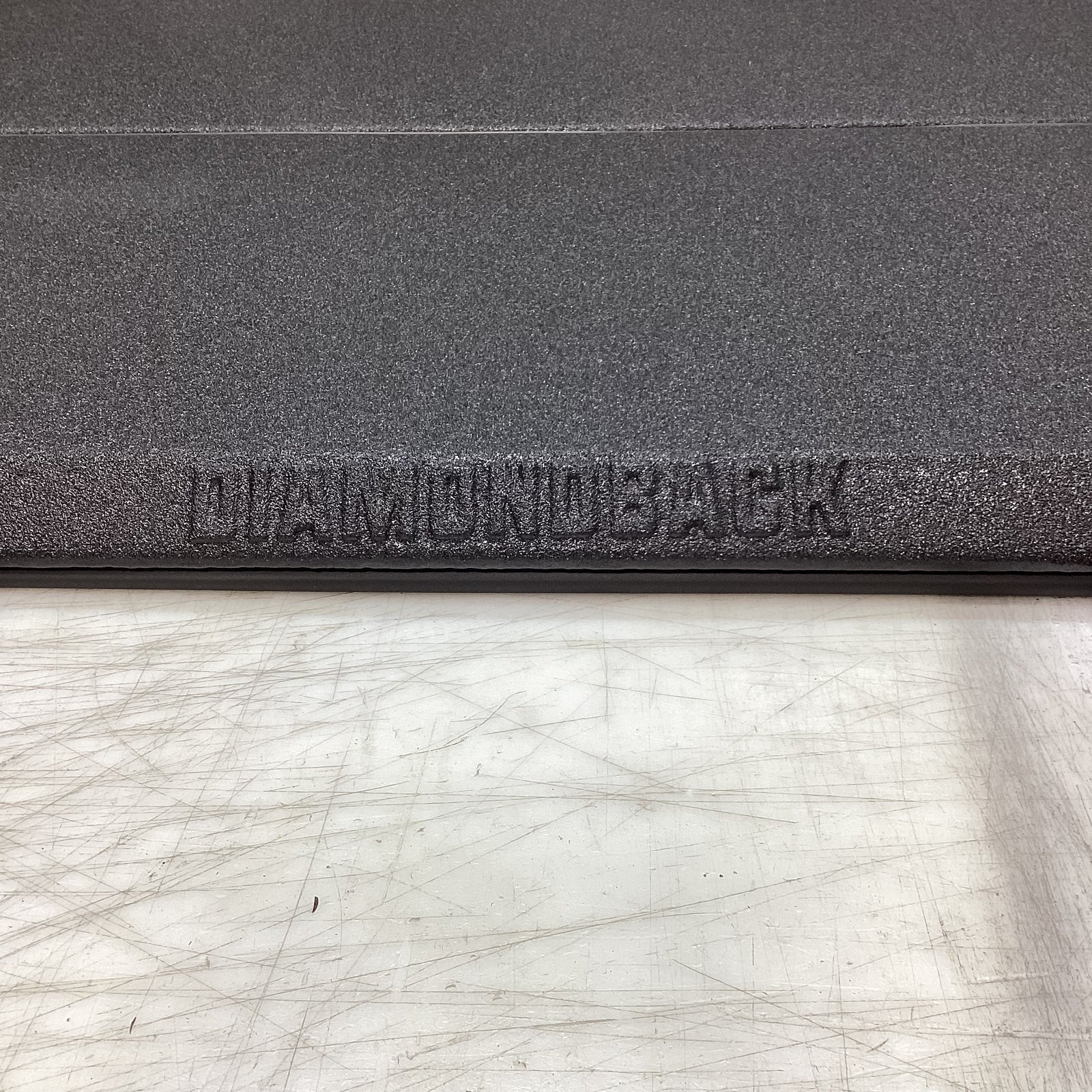 Outlet DiamondBack Switchback