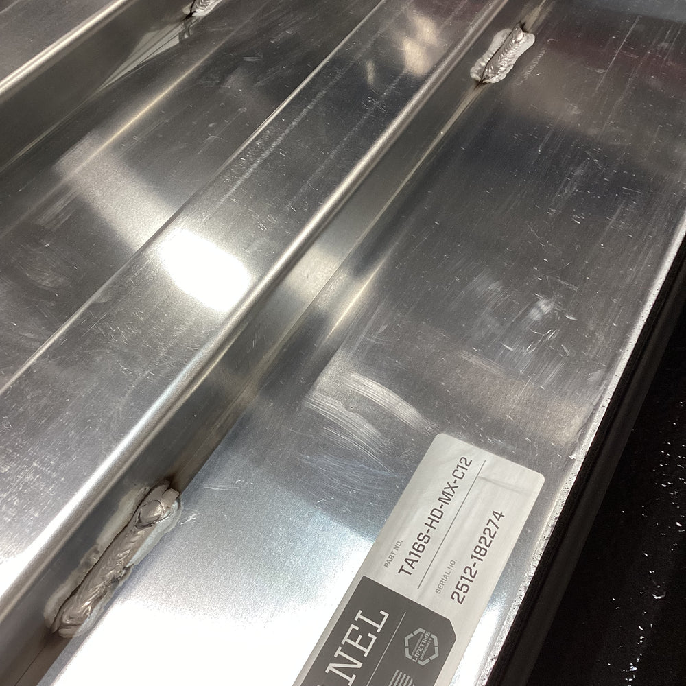 Outlet DiamondBack HD