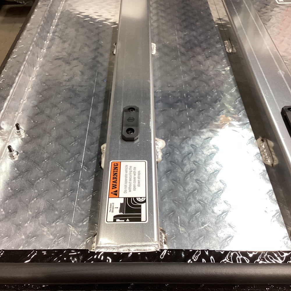 Outlet DiamondBack Switchback