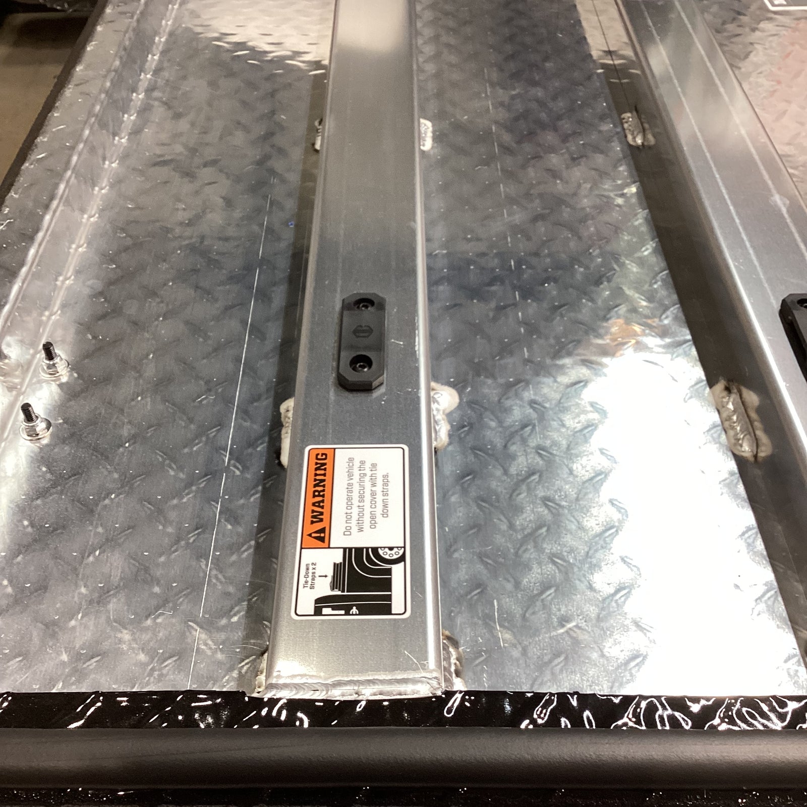 Outlet DiamondBack Switchback