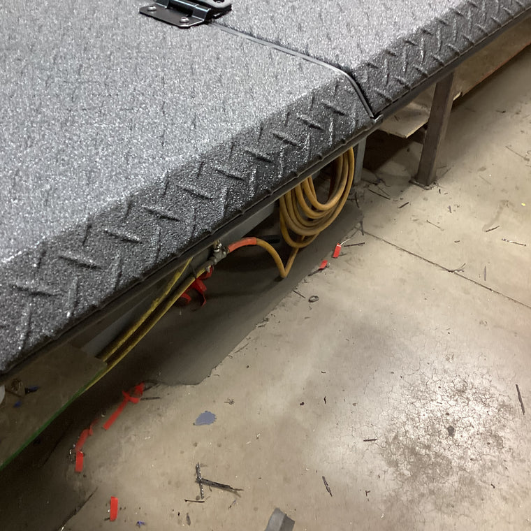 Outlet DiamondBack Switchback