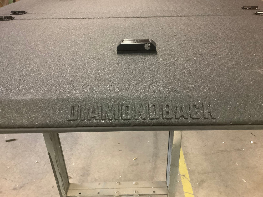 Outlet DiamondBack HD