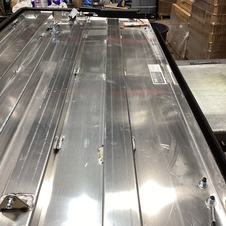 Outlet DiamondBack HD