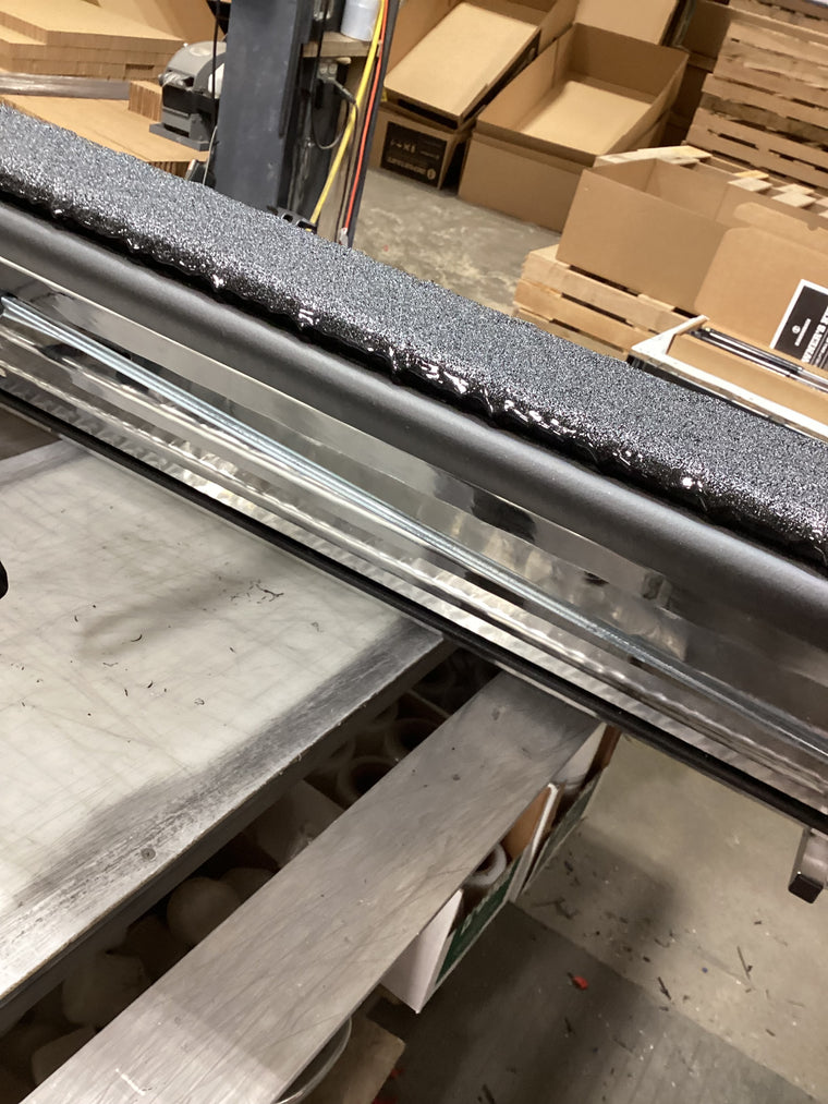 Outlet DiamondBack HD