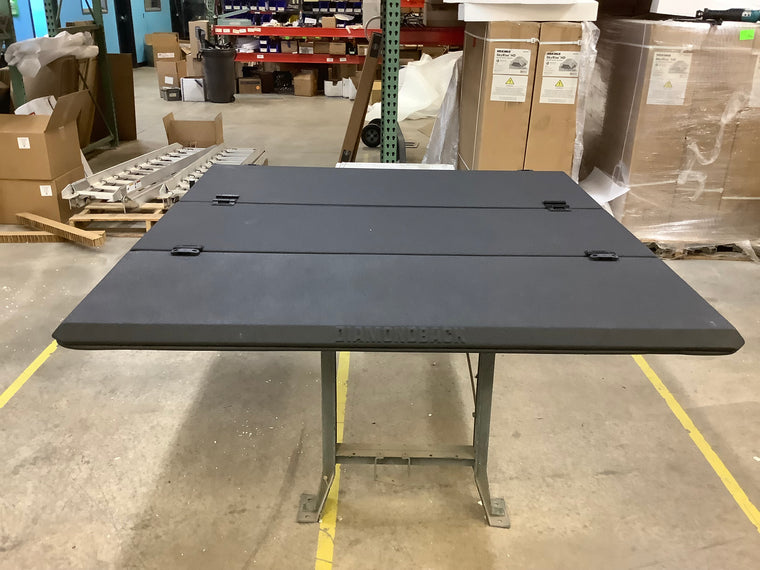 Outlet DiamondBack Switchback
