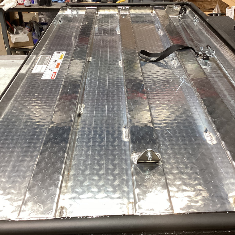 Outlet DiamondBack HD