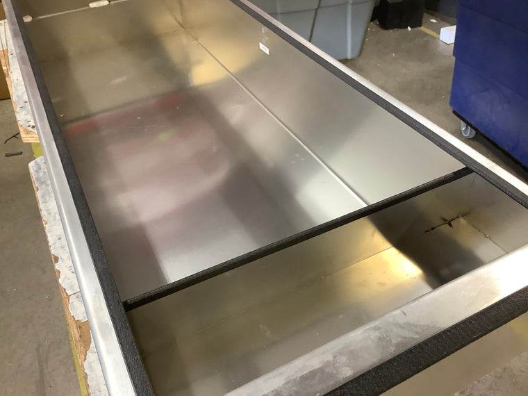Outlet Cross Bin 13
